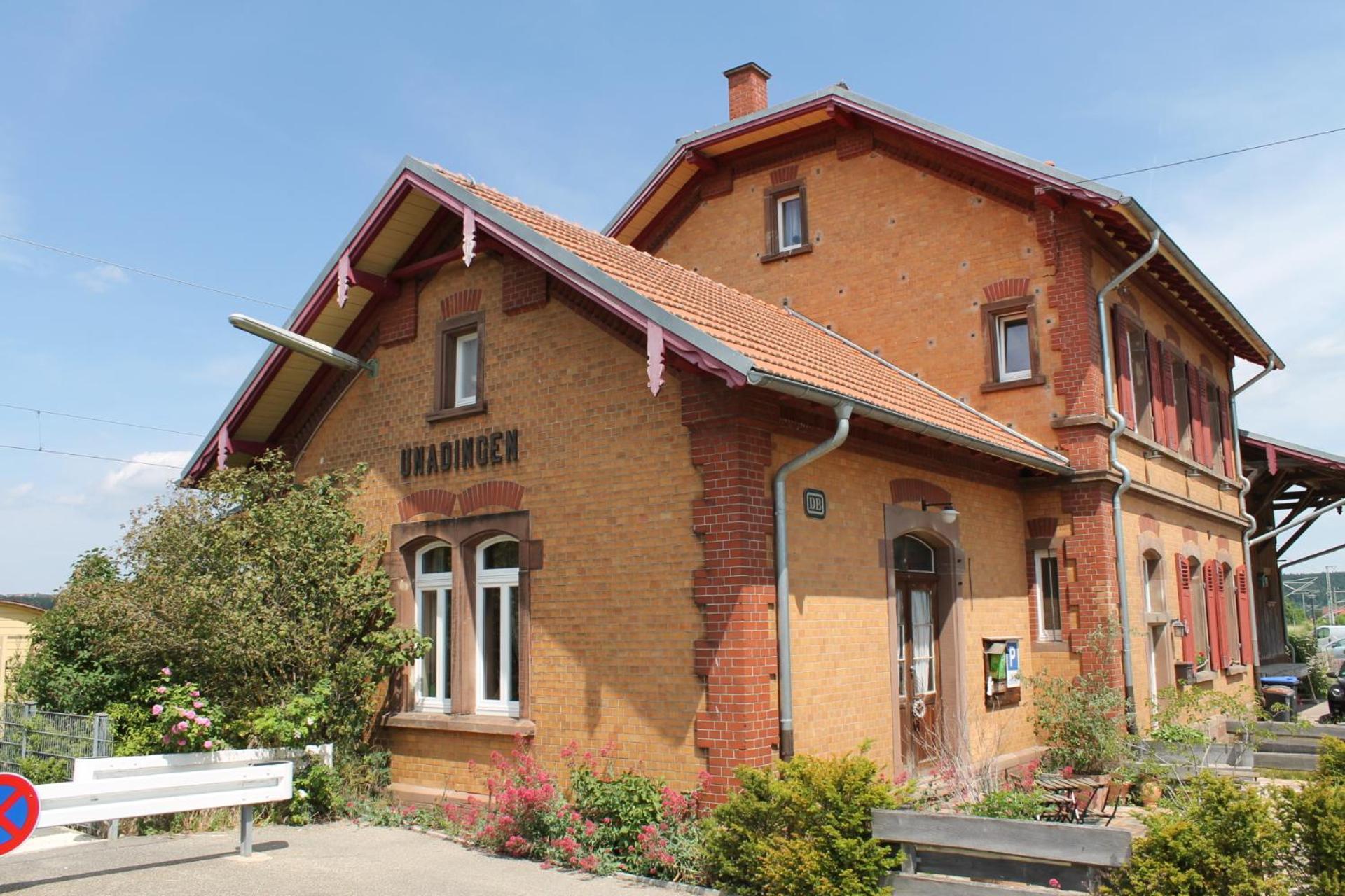 Schwarzwaldbahnhof Hotel Loeffingen Exterior photo