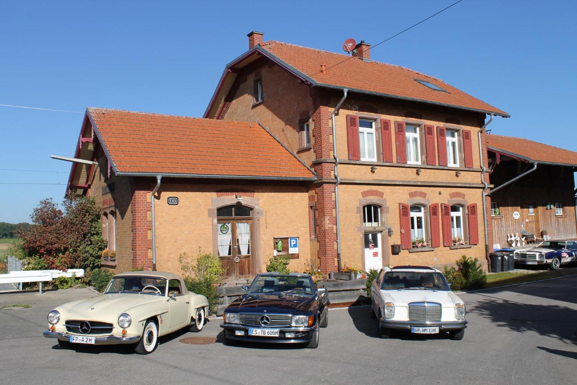 Schwarzwaldbahnhof Hotel Loeffingen Exterior photo