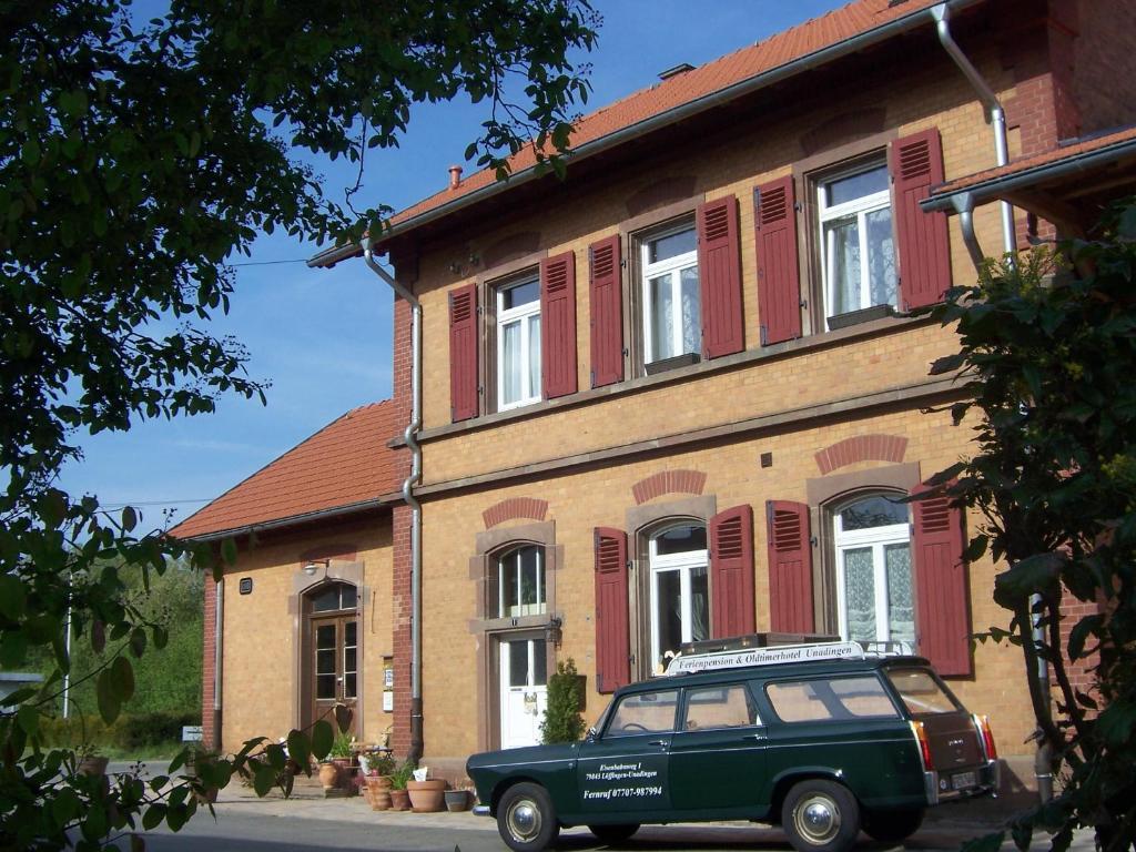 Schwarzwaldbahnhof Hotel Loeffingen Exterior photo